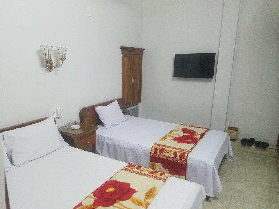 Anh Thuan Hotel 1 Cat Ba Island Eksteriør billede