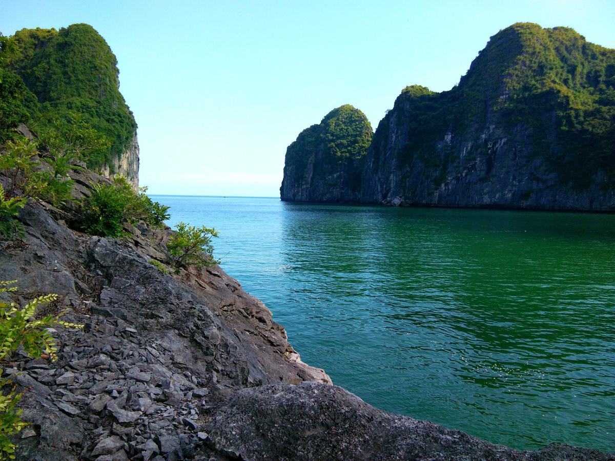 Anh Thuan Hotel 1 Cat Ba Island Eksteriør billede